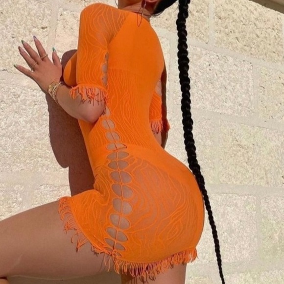 NWT POSTER GIRL DRESS - Picture 3 of 3